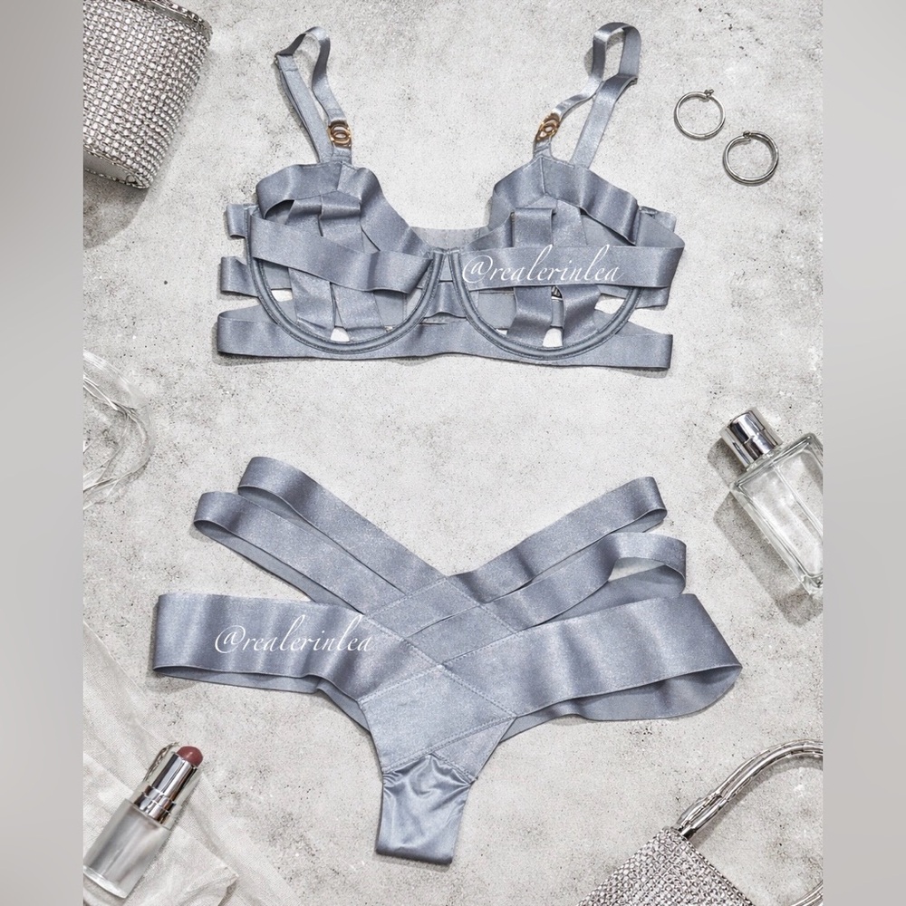 SET NWT Victoria's Secret Luxe Banded Bandage Bra Cutout Unlined Balconet 34D XS